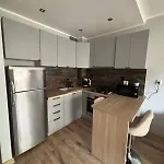 Kossaka Apartment *
